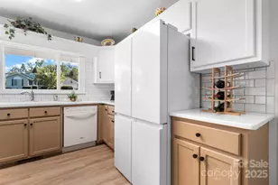 3076 Hunters Ridge Ct, Morganton, NC 28655 - Photo 9