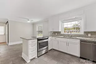 100 Forest Hills Dr, Monroe, NC 28112 - Photo 15