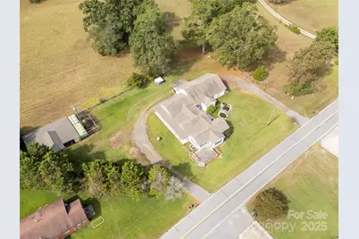 2538 Old Camden Highway, Lancaster, SC 29720 - Photo 35