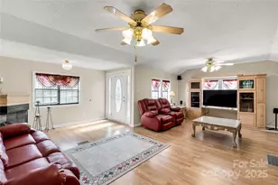 2538 Old Camden Hwy, Lancaster, SC 29720 - Photo 7