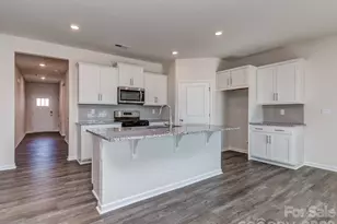 1843 Vanderlyn St, Monroe, NC 28112 - Photo 3