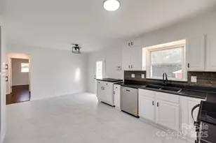 876 Kentwood Dr, Rock Hill, SC 29730 - Photo 15