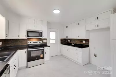 876 Kentwood Drive, Rock Hill, SC 29730 - Photo 13