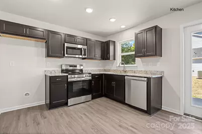 300 Elm Street, Lancaster, SC 29720 - Photo 15