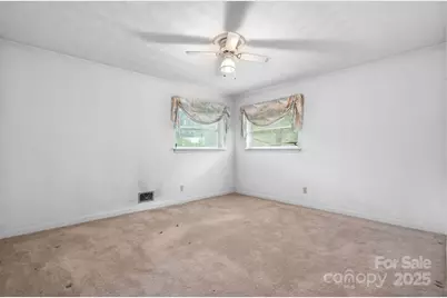 4955 Midway Sand Road, Hickory, NC 28601 - Photo 15