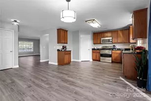 1000 Sweetgum St, Gastonia, NC 28054 - Photo 15