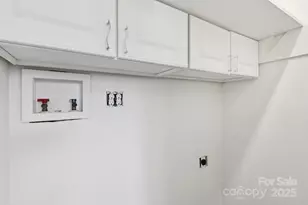 1024 Old Mountain View Rd, Mount Holly, NC 28120 - Photo 27