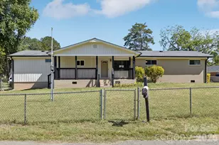 1024 Old Mountain View Rd, Mount Holly, NC 28120 - Photo 3