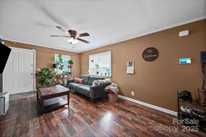 624 Overlook Drive, Newton, NC 28658 - Photo 9