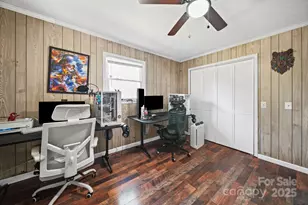 624 Overlook Dr, Newton, NC 28658 - Photo 17