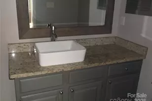 5007 Sharon Rd, Charlotte, NC 28210 - Photo 11