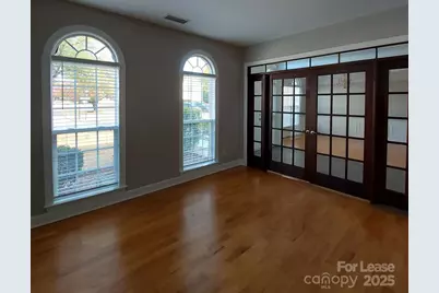 10820 Knight Castle Drive, Charlotte, NC 28277 - Photo 5