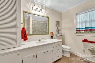 7 Hearthstone Ln, Landrum, SC 29356 - Photo 13