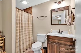 7 Hearthstone Ln, Landrum, SC 29356 - Photo 29