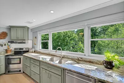 7 Hearthstone Lane, Landrum, SC 29356 - Photo 5