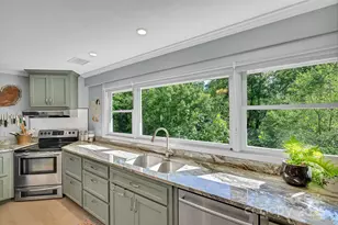 7 Hearthstone Ln, Landrum, SC 29356 - Photo 5