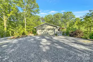 7 Hearthstone Ln, Landrum, SC 29356 - Photo 35