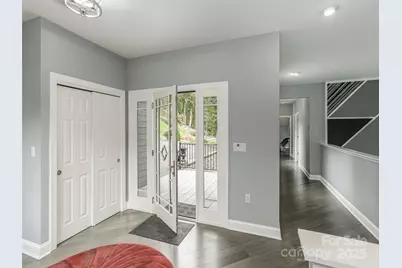 161 Birchwood Drive, Hendersonville, NC 28739 - Photo 5