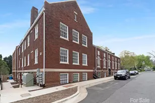 201 Grandin Rd, Charlotte, NC 28208 - Photo 13