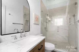 201 Grandin Rd, Charlotte, NC 28208 - Photo 19