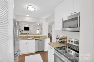 9004 Nolley Ct, Charlotte, NC 28270 - Photo 5