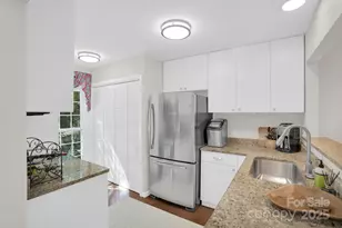 9004 Nolley Ct, Charlotte, NC 28270 - Photo 3