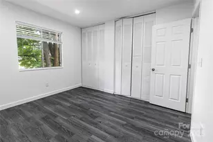 338 Orchard Trace Ln, Charlotte, NC 28213 - Photo 9