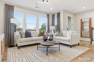 492 Nash St, Fort Mill, SC 29715 - Photo 5