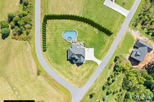 895 Oak Ridge Farms Circle, Newton, NC 28658 - Photo 7