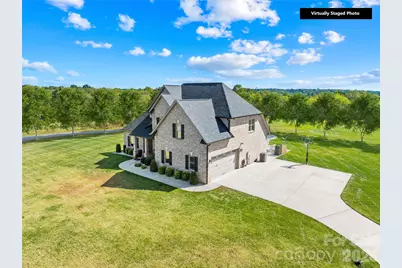 895 Oak Ridge Farms Circle, Newton, NC 28658 - Photo 3