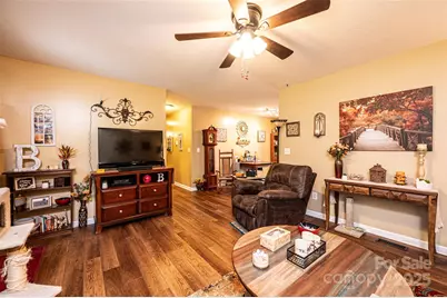 1324 39th Street SW, Hickory, NC 28602 - Photo 11