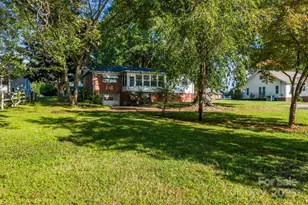 508 N 1st Ave, Maiden, NC 28650 - Photo 5