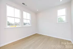 3013 Circles End, Charlotte, NC 28226 - Photo 5