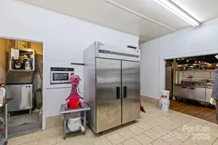 1196 N Country Club Rd, Brevard, NC 28712 - Photo 17