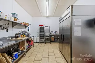 1196 N Country Club Rd, Brevard, NC 28712 - Photo 37