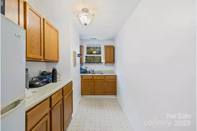 1196 N Country Club Road, Brevard, NC 28712 - Photo 31