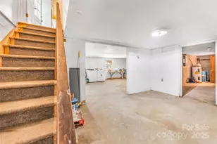 679 Solomon Jones Rd, Cedar Mountain, NC 28718 - Photo 45