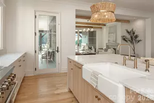 1214 S Kings Dr, Charlotte, NC 28207 - Photo 13