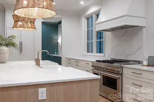 1214 S Kings Dr, Charlotte, NC 28207 - Photo 15