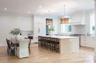 1214 S Kings Dr, Charlotte, NC 28207 - Photo 11