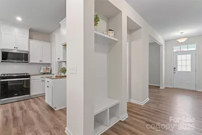 9110 Buckley Court, Charlotte, NC 28269 - Photo 15