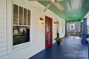 31 Oakwood St, Asheville, NC 28806 - Photo 5