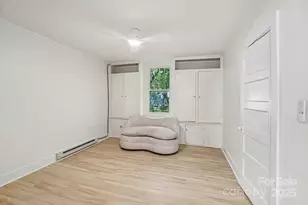 31 Oakwood St, Asheville, NC 28806 - Photo 31