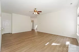 2485 Acadia Ct, Kannapolis, NC 28083 - Photo 7