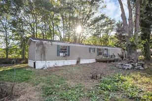 1431 Boy Scout Rd, Lincolnton, NC 28092 - Photo 9