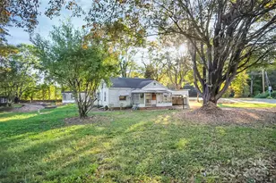 1431 Boy Scout Rd, Lincolnton, NC 28092 - Photo 5