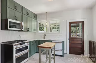 74 Linden Ave, Asheville, NC 28801 - Photo 11