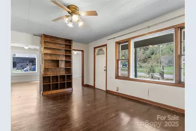 689 Bald Mountain Road, Burnsville, NC 28714 - Photo 11