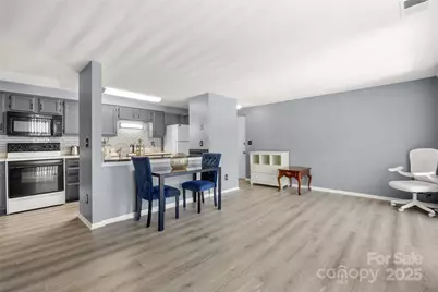 1634 Arlyn Circle #J, Charlotte, NC 28213 - Photo 3