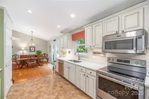 27 Worthington Ln, Weaverville, NC 28787 - Photo 15